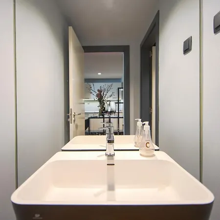 Premium Loft By Homing アパート