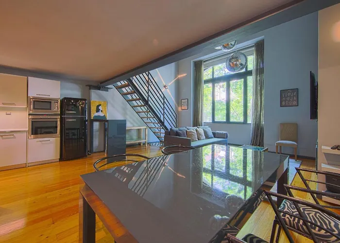 Premium Loft By Homing Apartment *