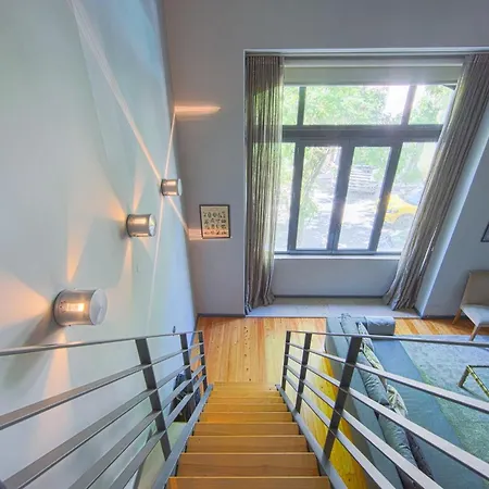 Premium Loft By Homing Apartment